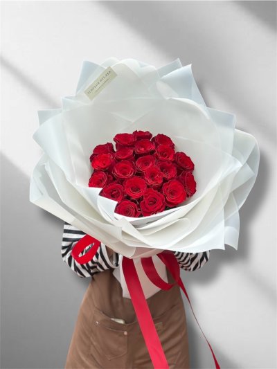 20 Red Roses Bouquet - S